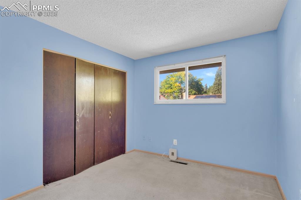 Image 21 of 32: Bedroom 1