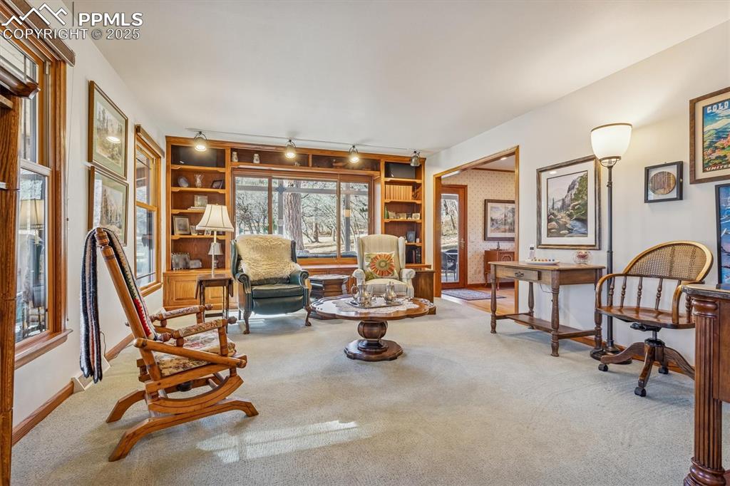 Image 20 of 49: Living Room