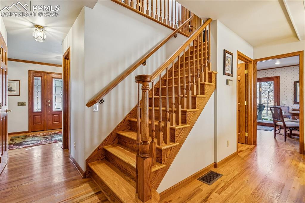 Image 24 of 49: Stairs