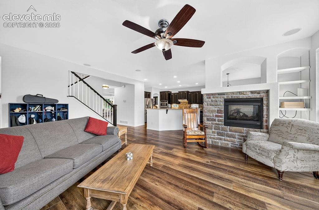 Image 16 of 50: Family Room