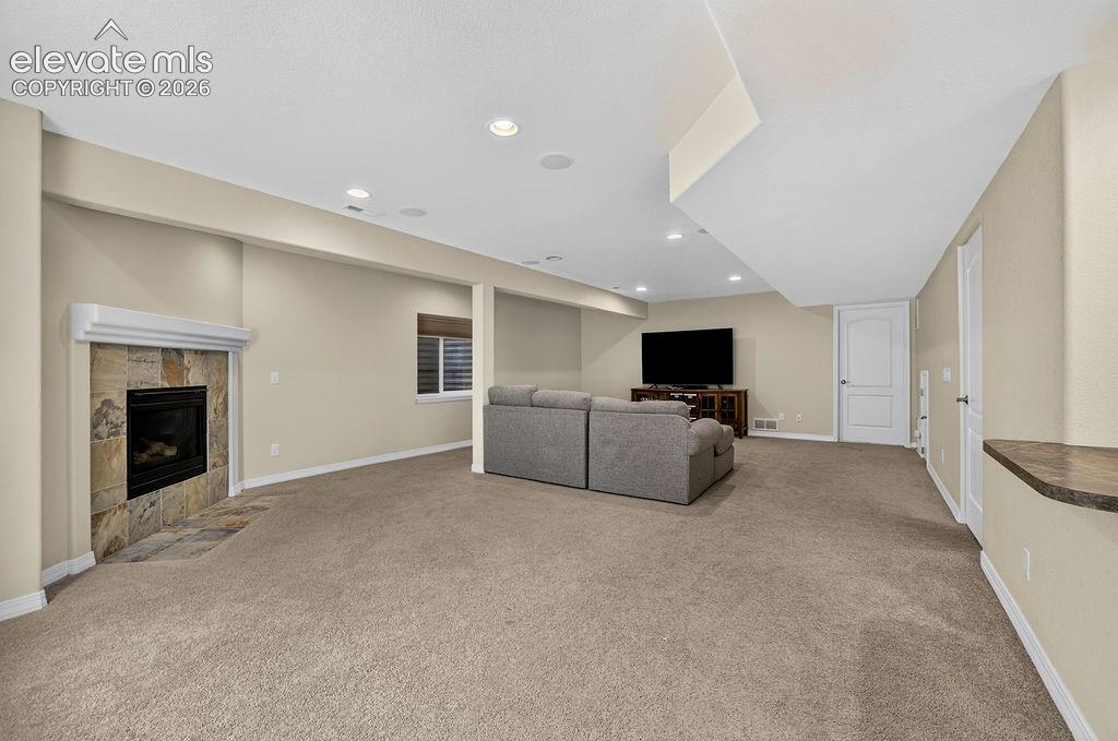 Image 36 of 50: Family Room