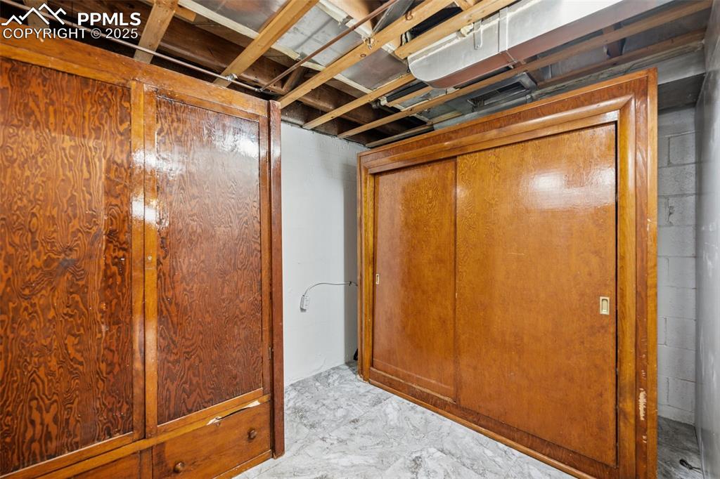 Image 22 of 30: Basement