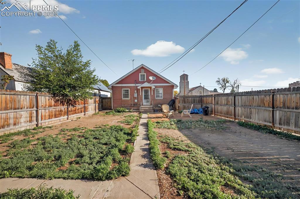 Image 26 of 30: Other