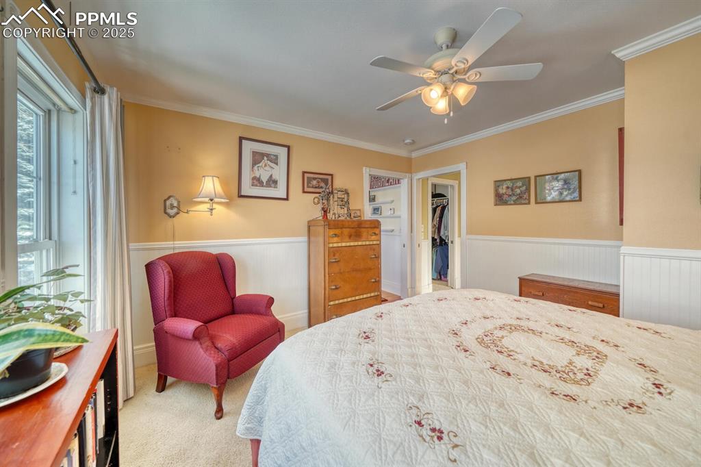 Image 21 of 46: Master Bedroom