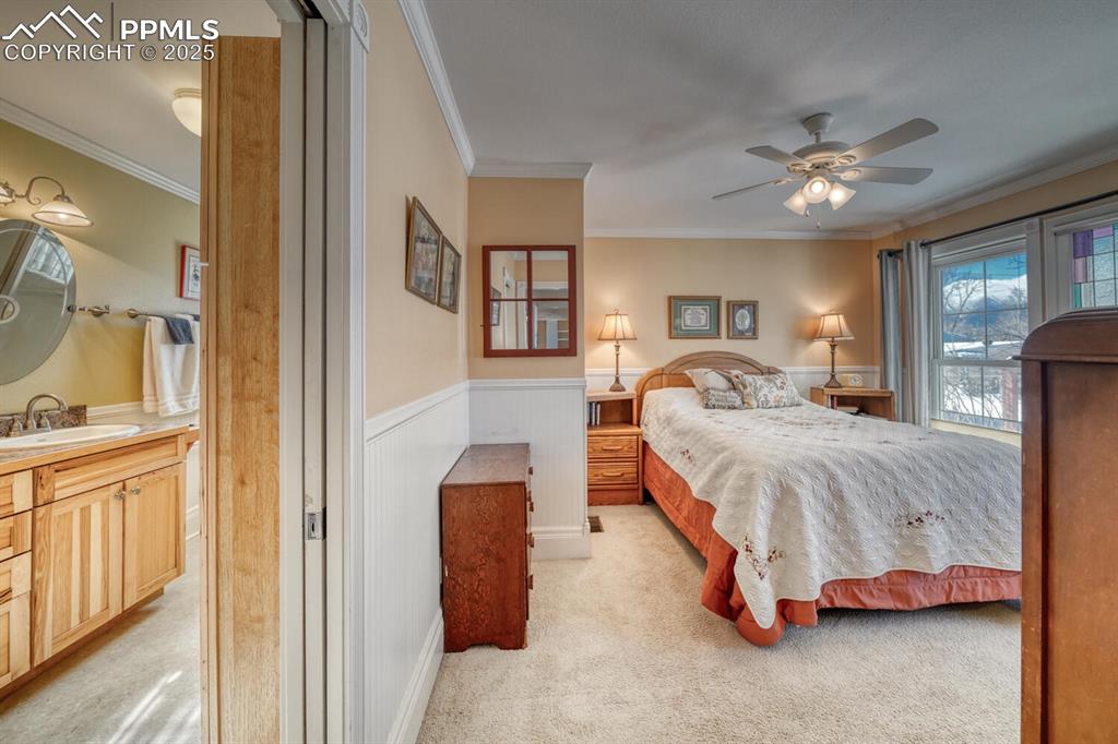 Image 22 of 46: Master Bedroom