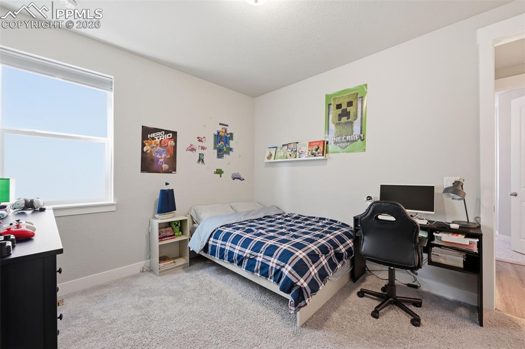 Image 14 of 42: Bedroom