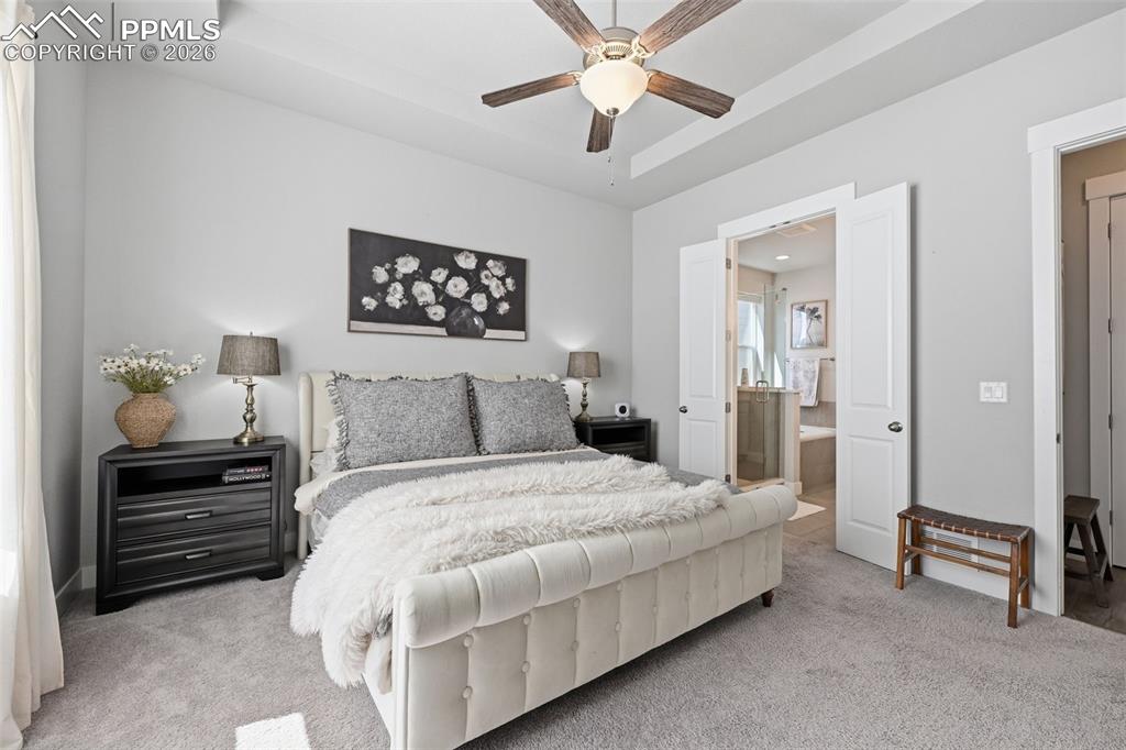 Image 24 of 42: Bedroom