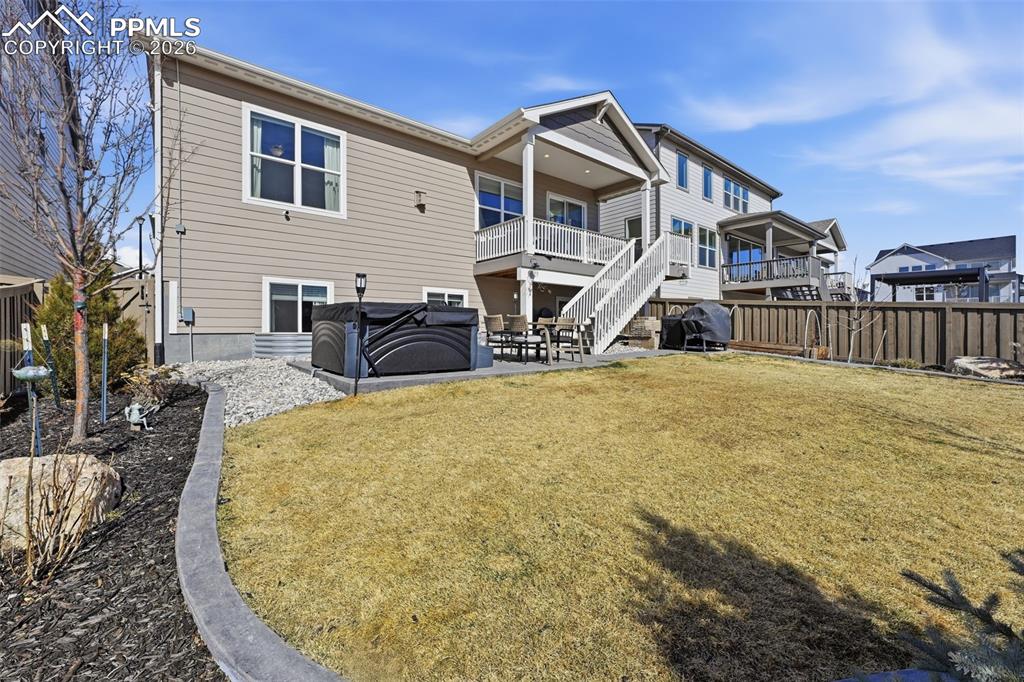 Image 34 of 42: Back of Structure