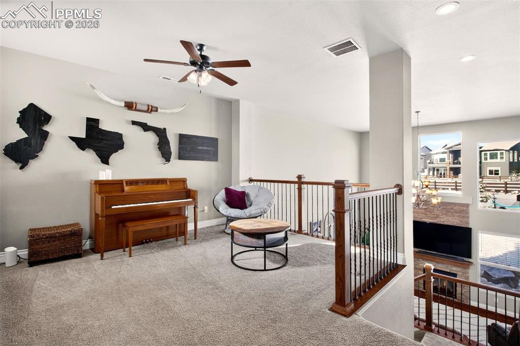 Image 26 of 50: Sitting Room