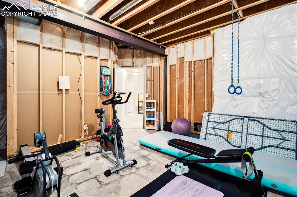 Image 41 of 50: Exercise Room