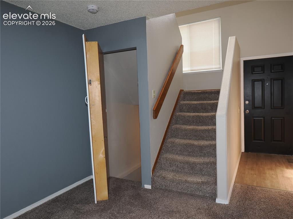 Image 11 of 38: Living Room
