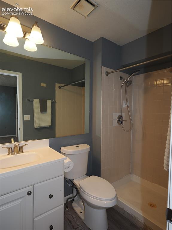 Image 16 of 38: Master Bathroom