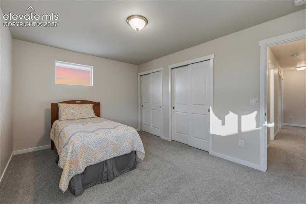 Image 22 of 50: Upstairs  bedroom 1