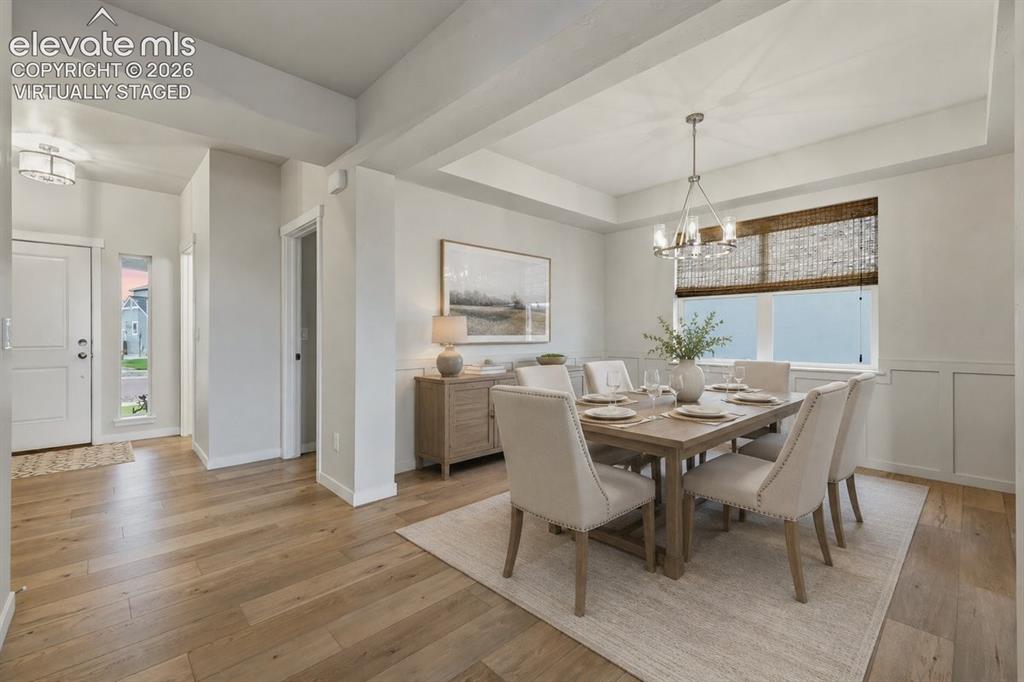 Image 6 of 50: virtually staged dining