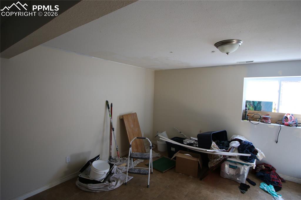 Image 5 of 11: Other