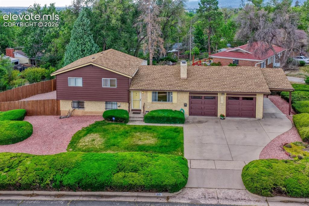 Image 1 of 36: 3 BR + office on Large corner lot