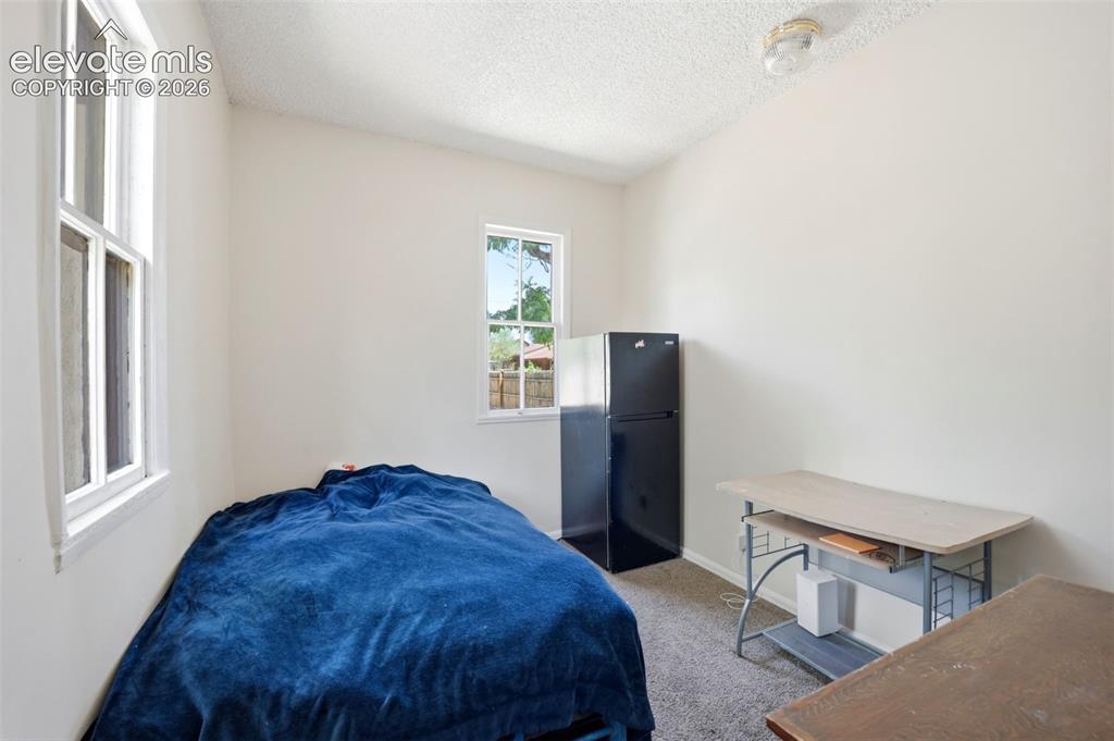 Image 16 of 43: Main Unit - Bedroom 1