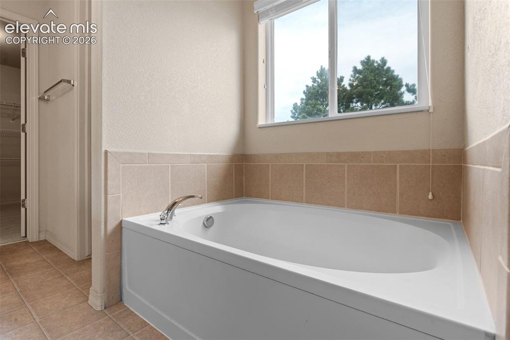 Image 25 of 42: Master Bathroom