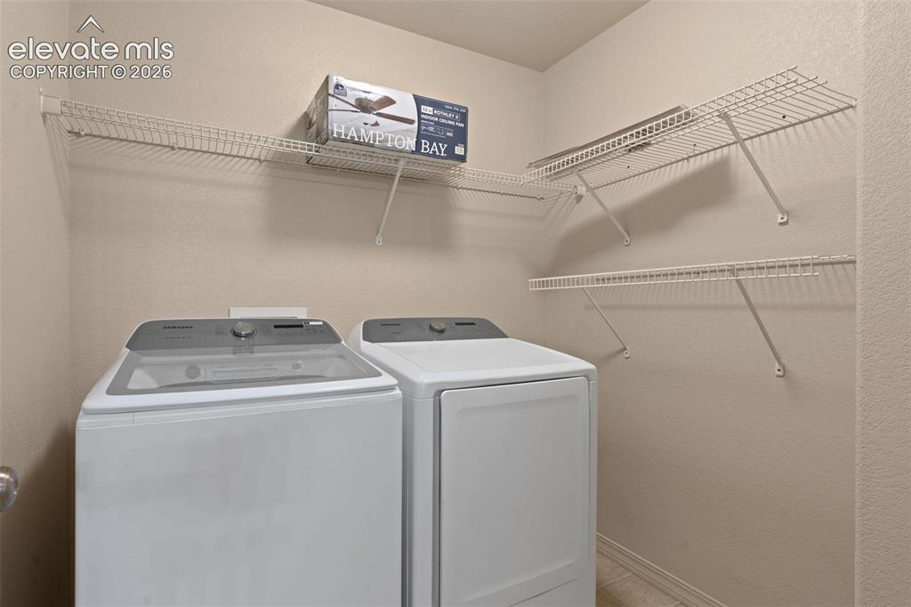 Image 31 of 42: Laundry