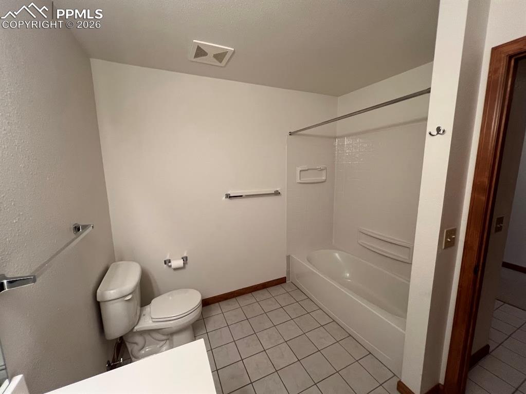 Image 29 of 40: Bathroom - Lower Level
