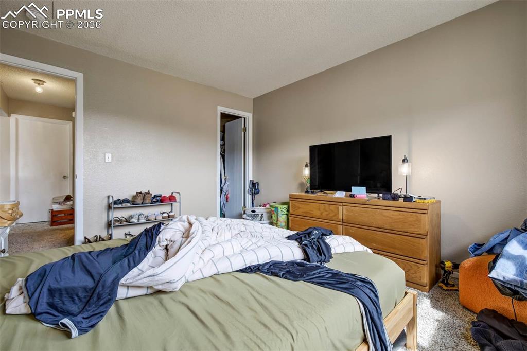 Image 41 of 50: Unit D