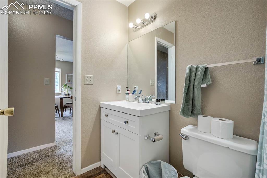 Image 43 of 50: Unit D