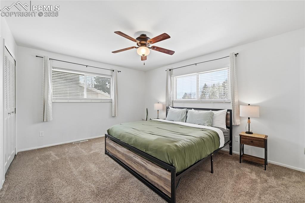 Image 14 of 42: Bedroom