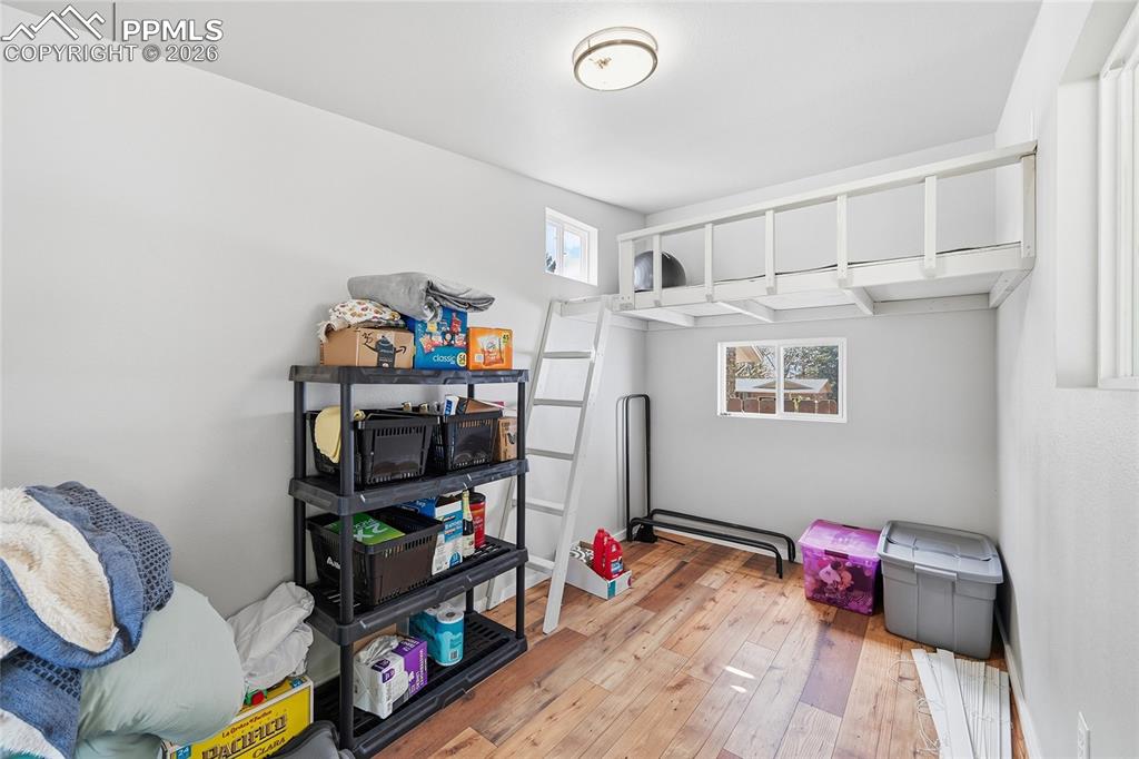 Image 26 of 42: Storage