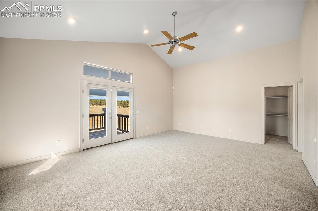 Image 11 of 50: Master Bedroom