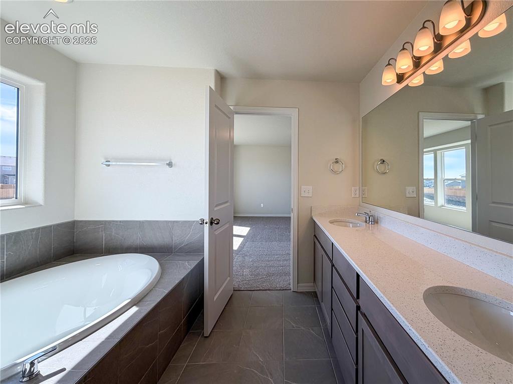 Image 21 of 44: Master Bathroom