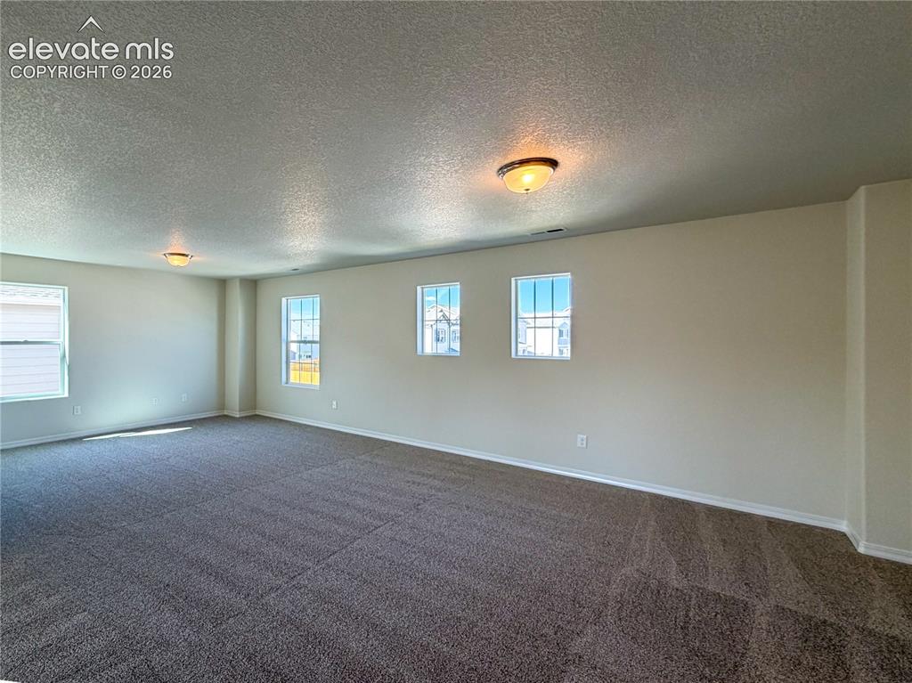 Image 41 of 44: Loft