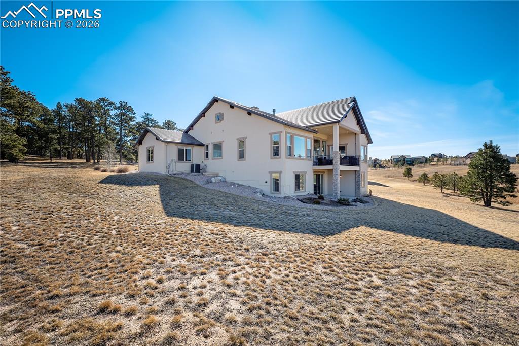 Image 42 of 50: Back of Structure