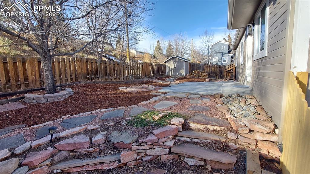 Image 18 of 31: Front of Structure