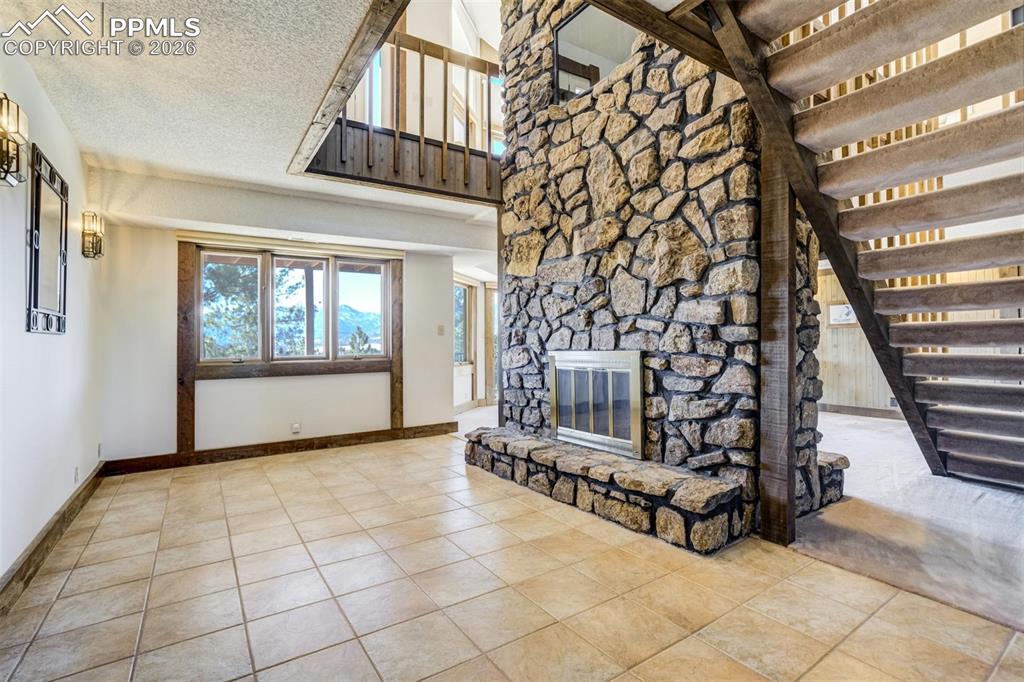 Image 25 of 45: Stairs