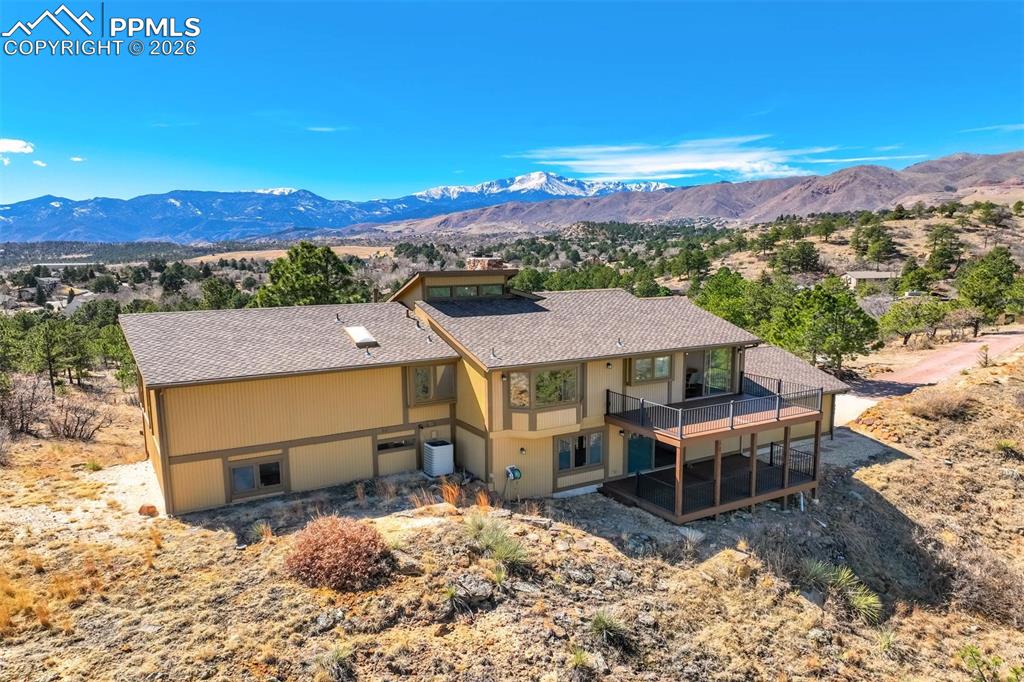 Image 37 of 45: Back of Structure