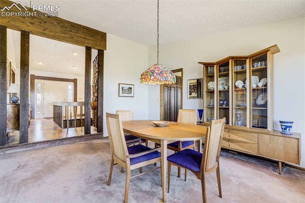 Image 8 of 45: Dining Area