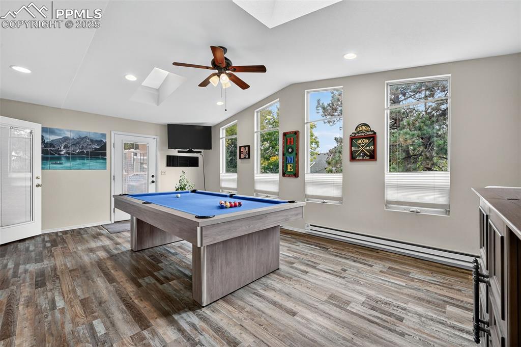 Image 18 of 25: Game Room