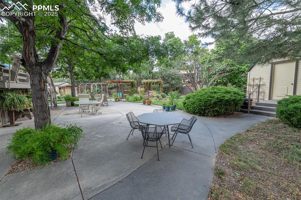 Image 17 of 49: Patio