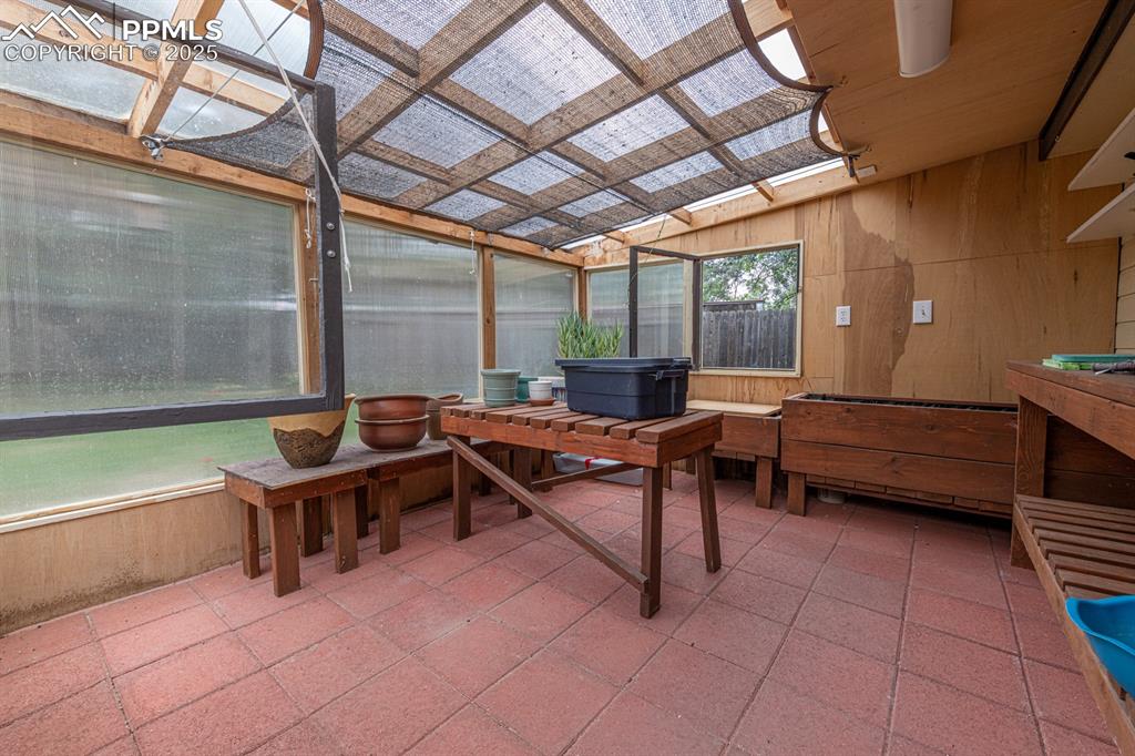 Image 45 of 49: Sun Room