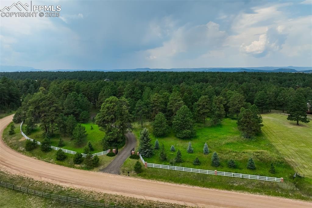 Image 47 of 50: More than 5 acres of bliss yet just minutes from I-25