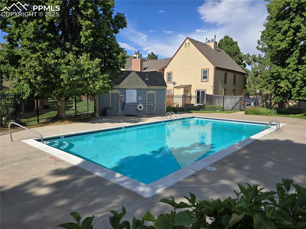 Image 16 of 17: Community Pool