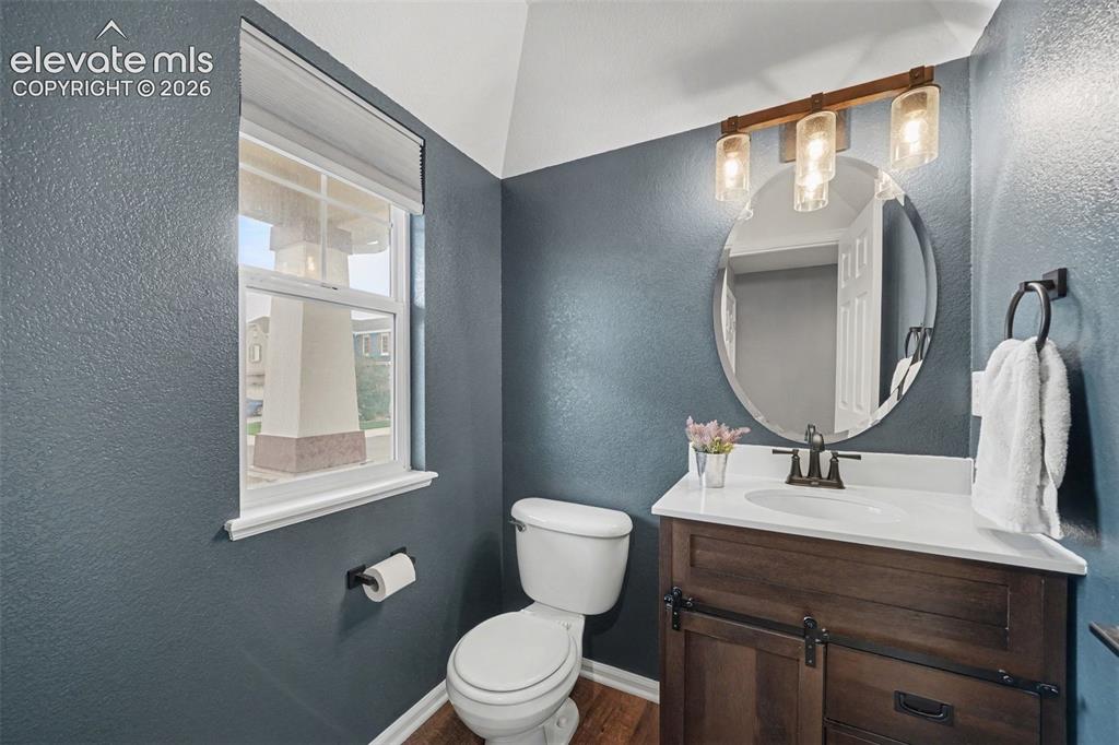 Image 16 of 34: Half bath on main level