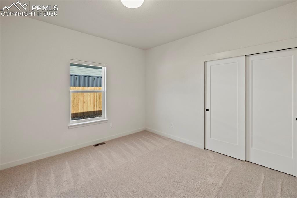 Image 24 of 26: Image is of the same model previously built.