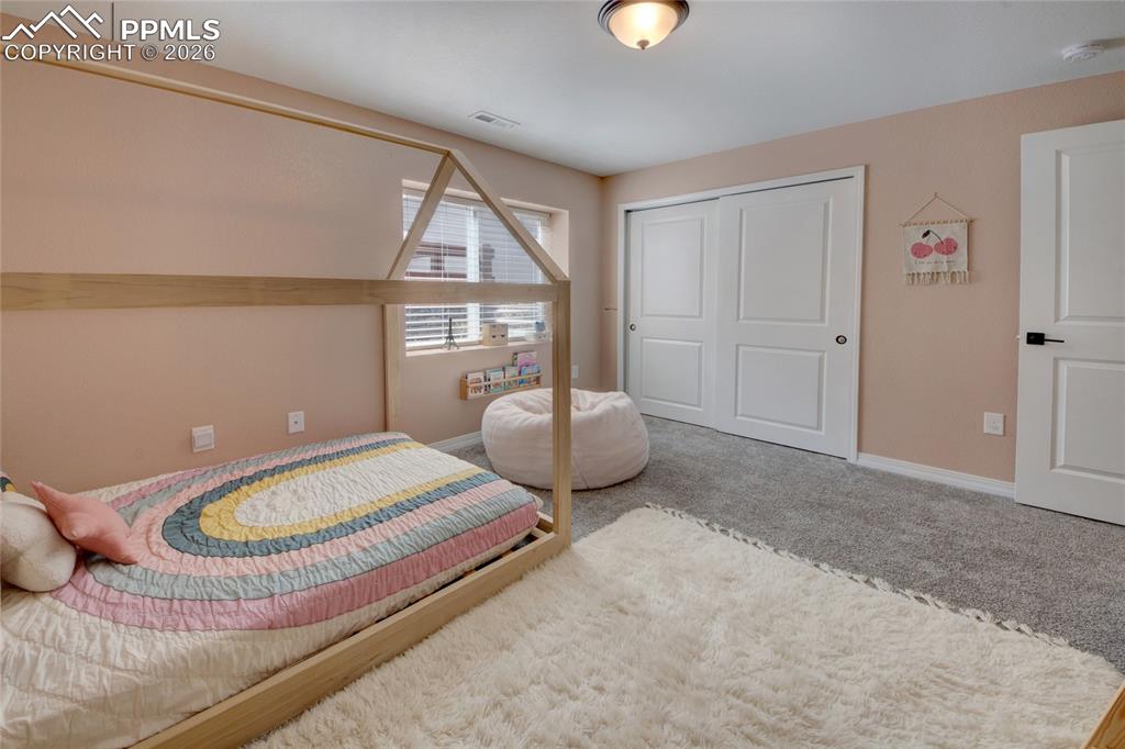 Image 24 of 42: Bedroom