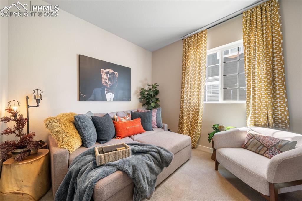 Image 24 of 49: Photos of a model home