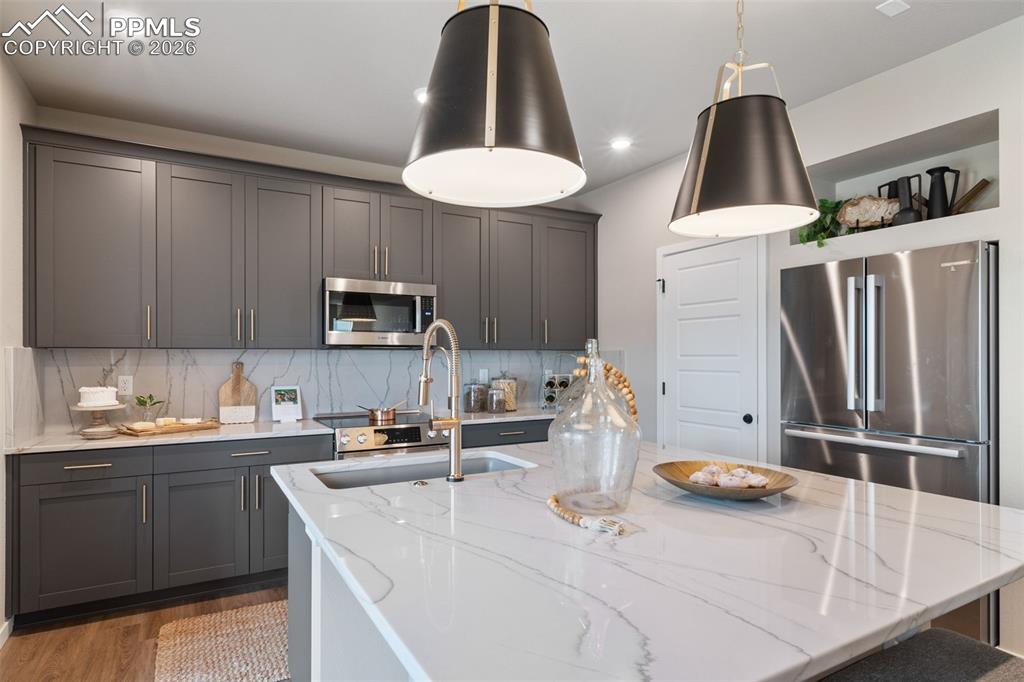 Image 27 of 49: Photos of a model home