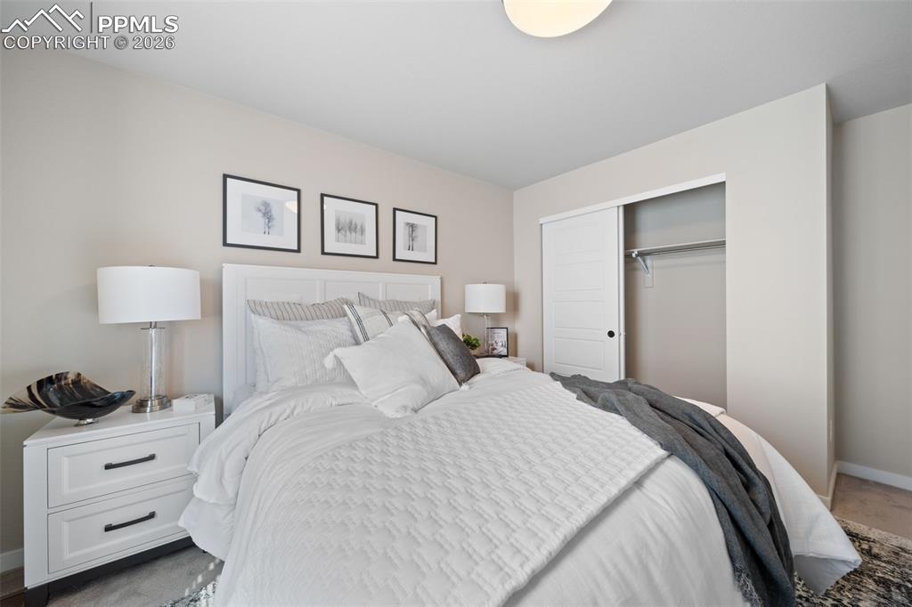 Image 3 of 49: Photos of a model home