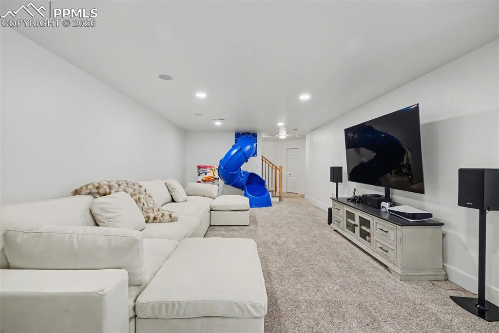 Image 30 of 50: Family Room