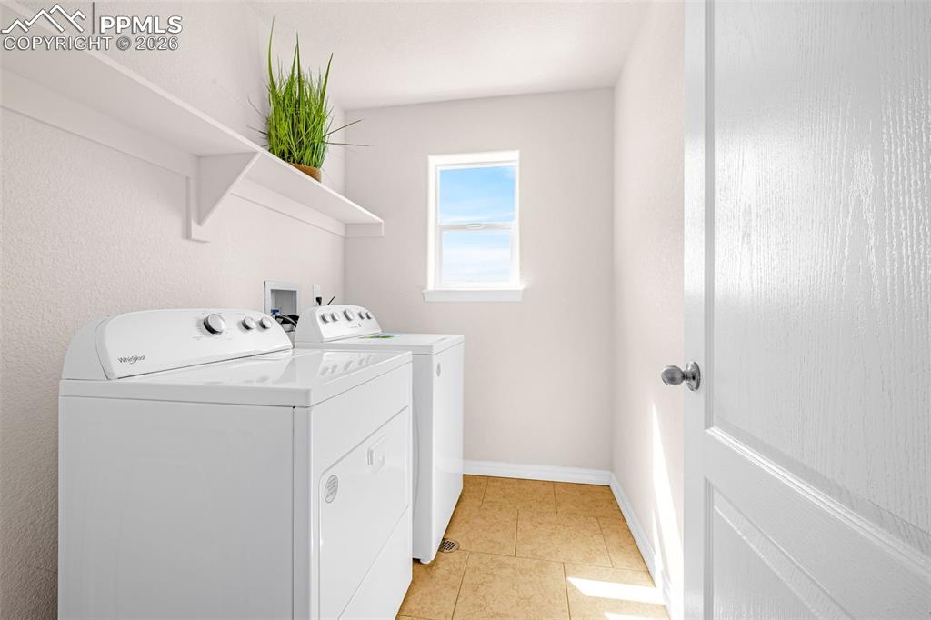 Image 29 of 44: Laundry