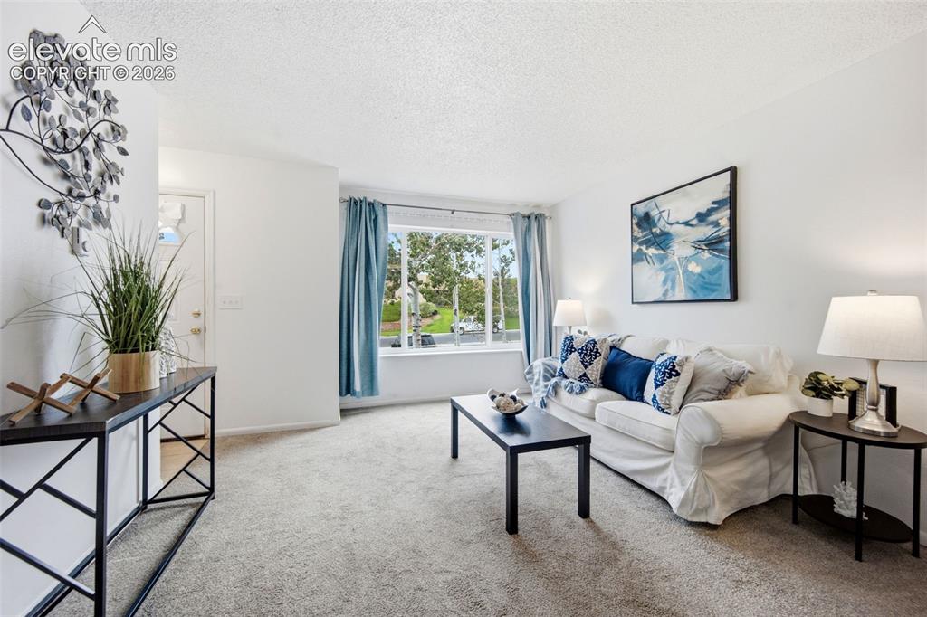 Image 8 of 35: Unit B